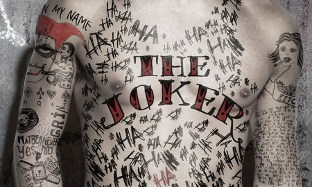 Joker trong phim Suicide Squad đáng lẽ phải được xăm kín lưng chứ không hiền như chúng ta từng thấy