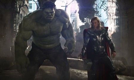 Lộ diện trang phục, vũ khí được sử dụng trong Thor: Ragnarok