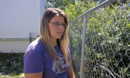 Ra bờ sông để bắt Pokemon Go, phát hiện... xác chết trôi sông