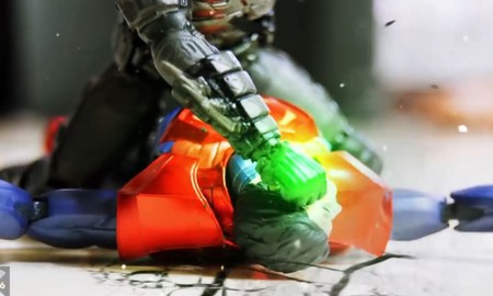 Chết cười Superman bị đập tơi tả trong Batman v Superman phiên bản đồ chơi