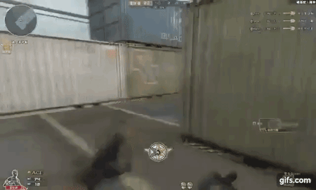 Chóng mặt với xẻng VIP Đột Kích có thể biến hóa thành 20 báu vật khác nhau