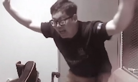 “Đại gia” & âm mưu hóa bạc thẻ World Legend trong FIFA Online 3