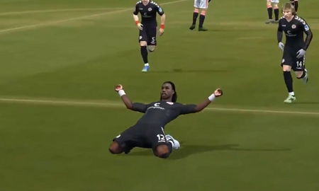 Drogba World Best có ‘phế’ trong New Engine của FIFA Online 3?