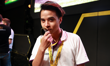 Xuất sắc đạt hạng nhì Thế Giới, game thủ FIFA Online 3 Việt Nam được thưởng 112 triệu đồng