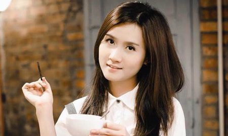 Gặp gỡ nữ game thủ cực xinh, chơi Võ Lâm Truyền Kỳ hơn 10 năm