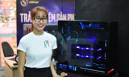 Đại gia Đột Kích độ case khủng 200 triệu mang tên vợ