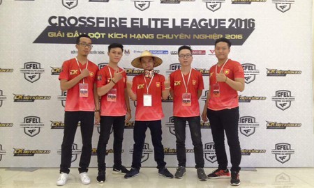 Kinh ngạc trước trình độ của nhà vô địch CFEL Đột Kích