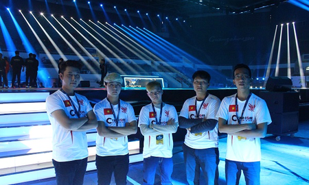 Đột Kích sôi sục trước lời mời đấu tiền tỷ từ Trung Quốc