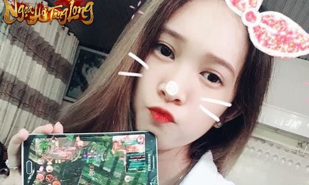 Gặp gỡ Điệp Nhi – nữ game thủ xinh đẹp gây sốt cộng đồng Ngọa Hổ Tàng Long Việt
