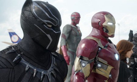 Đừng coi thường Black Panther, anh chàng này còn bá đạo hơn Iron Man rất nhiều