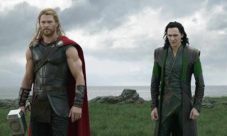 Bom tấn "Thor: Ragnarok" lọt vào top 10 phim có doanh thu cao nhất 2017