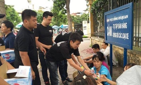 Truy Kích lại khiến cộng đồng ‘gật gù’ với chương trình quà xuyên Việt