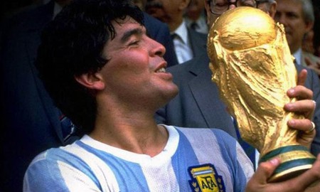 Maradona Ultimate Legend: thiên tài lắm tật trong FIFA Online 3