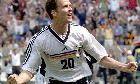 FIFA Online 3: O. Bierhoff World Legend - Vị thánh trên không