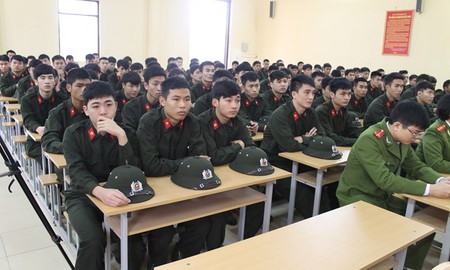 Lại một hot youtuber nữa của Đột Kích tham gia đi nghĩa vụ