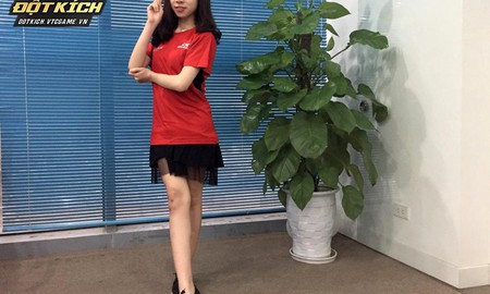 Cận cảnh vẻ đẹp của áo phông sinh nhật Đột Kích 9 tuổi khiến game thủ "nhìn thấy mà thèm"