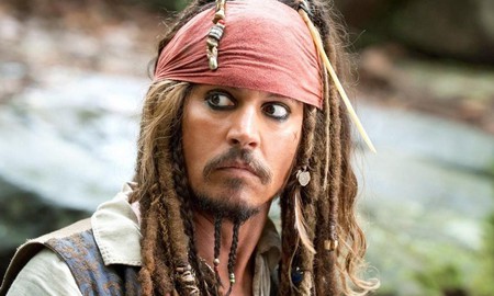 Tưởng Johnny Depp treo mũ cướp biển vì chán, nhưng lý do này sẽ khiến bạn ngã ngửa