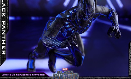 Chiêm ngưỡng mô hình siêu anh hùng Báo Đen Black Panther chân thực đến từng... lỗ chân lông