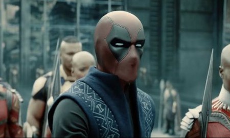 Chết cười với hình ảnh "chàng lầy" Deadpool hóa biệt đội siêu anh hùng của MCU để chống lại Thanos