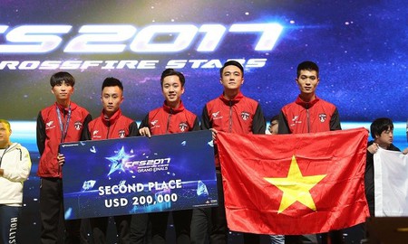 Đột Kích 10 năm, vẫn miệt mài tiếp lửa đam mê eSports