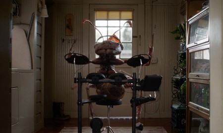 Tại sao lại có một chú kiến khổng lồ chơi trống trong “Ant - Man and Wasp”?