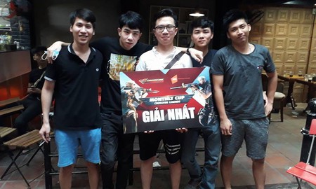 Chùm ảnh ấn tượng của các team đoạt giải tại CFL Monthly Cup tại 8 tỉnh thành