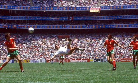 10 bàn thắng kinh điển không thể nào quên của các kỳ World Cup (P1)