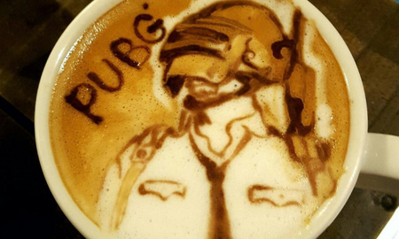 Game thủ 'hóng' từng ngày trải nghiệm tại quán PUBG Mobile Café & Bar vào tháng 8 này