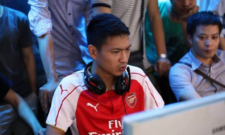 G_Man, bình luận viên nổi tiếng của làng AoE sắp lên sóng truyền hình World Cup cùng thần tượng Quang Huy?