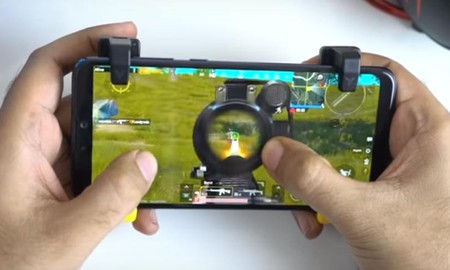 Sử dụng "nút bắn" Flydigi Stinger, game thủ PUBG Mobile không sợ bị khóa account