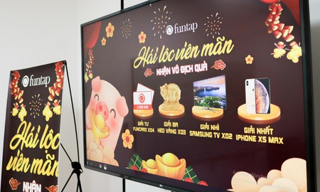 Điện thoại iPhone Xs, Heo vàng 999 đã được NPH Funtap gửi đến tay game thủ