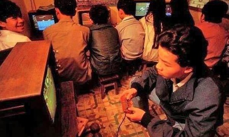 Giới trẻ bây giờ làm sao biết được ngày xưa chơi game “khổ” như thế nào!