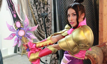 Hậu trường buổi chụp cosplay dưới nước của hot girl Trương Nhi