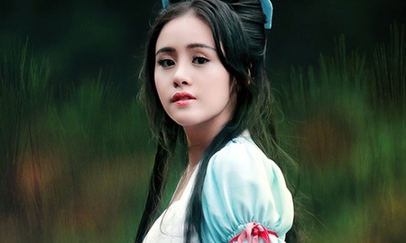 Bà Tưng "lạ mắt" trong cosplay Tân Tiên Kiếm
