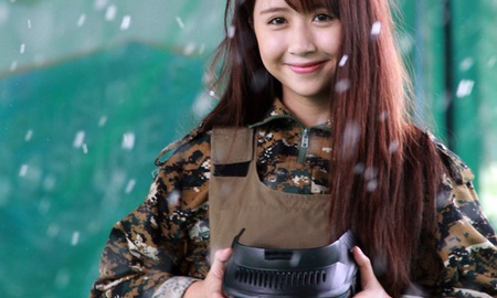 Quỳnh Anh Shyn đắm mình trong tuyết trắng của Đột Kích MOBA