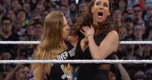 Nữ đô vật huyền thoại Rhonda Rousey lấn sân sang làm Streamer, ai xem ...