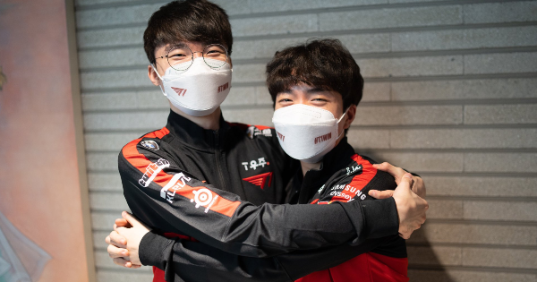 Faker và đồng đội hạ gục hoàn toàn KDF, Keria chiếm hết mọi spotlight:  "Đánh với cậu ta chẳng biết nên cấm tướng nào"