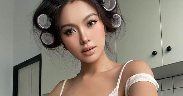 Chân Dung Phụ Nữ Hiện Đại: Bí Quyết 'Giữ Chồng' Không Rời