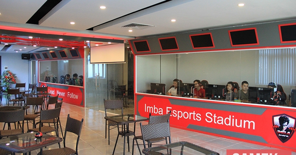 Imba eSports Stadium - Quán game đỉnh khu vực Ba Đình