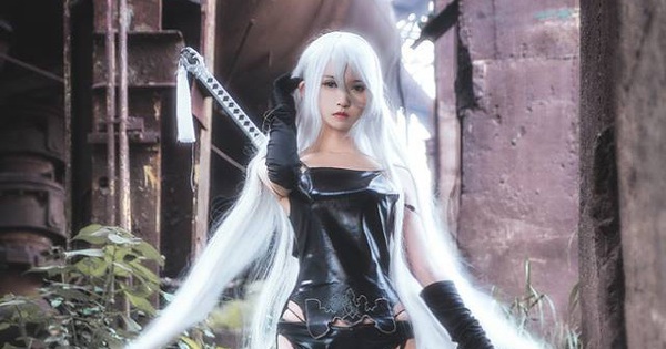 Tuyển tập cosplay cực chất lượng về 9S và 2B trong Nier: Automata